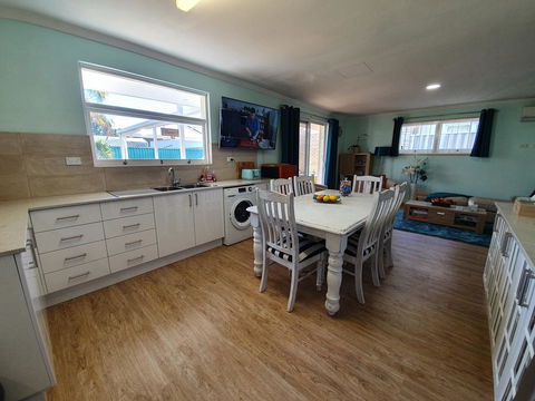 Palm Beach Bed & Breakfast - Accommodation Rockhampton 17