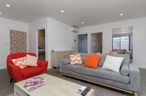 Sunset Place Apartments - Accommodation Rockhampton 2
