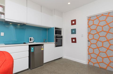 Sunset Place Apartments - Accommodation Rockhampton 6