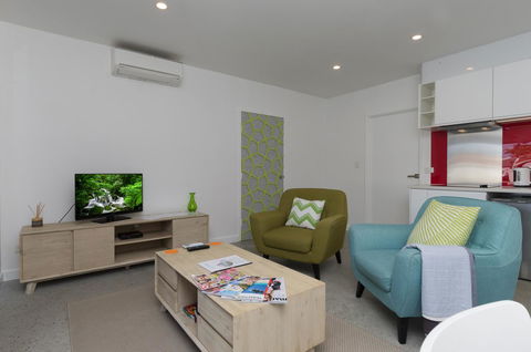 Sunset Place Apartments - Accommodation Rockhampton 30