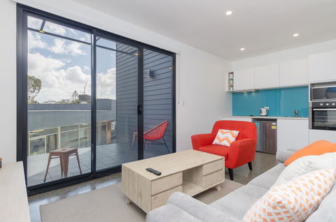 Sunset Place Apartments - Accommodation Rockhampton 13
