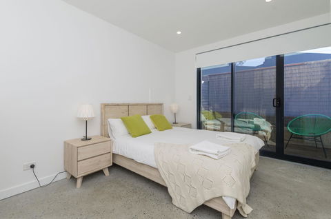 Sunset Place Apartments - Accommodation Rockhampton 25