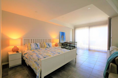 Studio Style Mindarie Marina - Accommodation Rockhampton 2