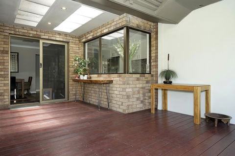 Marcus Villa Booragoon - Accommodation Rockhampton 14