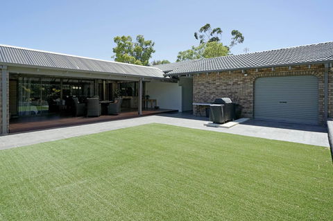 Marcus Villa Booragoon - Accommodation Rockhampton 9