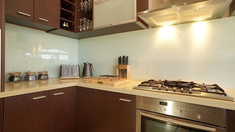 Central Avenue Apartments - Accommodation Rockhampton 8