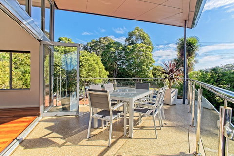 Central Avenue Apartments - Accommodation Rockhampton 4