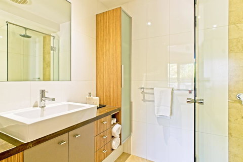 Central Avenue Apartments - Accommodation Rockhampton 10