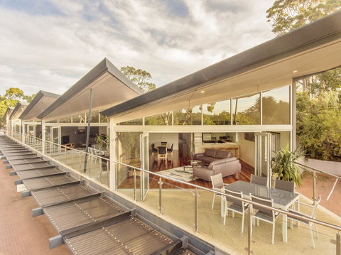 Central Avenue Apartments - Accommodation Rockhampton 0