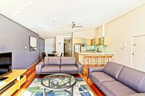 Central Avenue Apartments - Accommodation Rockhampton 13