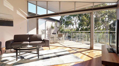 Central Avenue Apartments - Accommodation Rockhampton 3