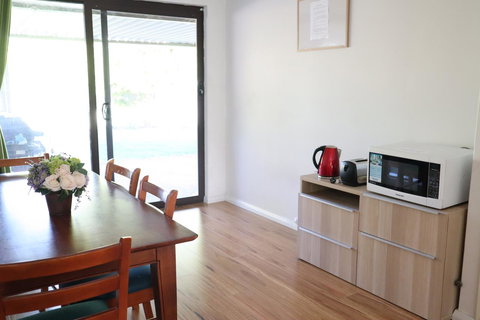 Cockburn Retreat Home æŸæ–¯æ‚ é–’æ°‘å®¿ - Accommodation Rockhampton 16