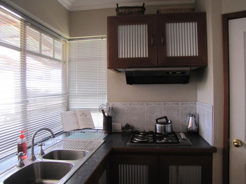 Ocean View Retreat - Accommodation Rockhampton 8