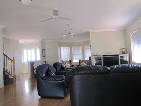 Ocean View Retreat - Accommodation Rockhampton 34