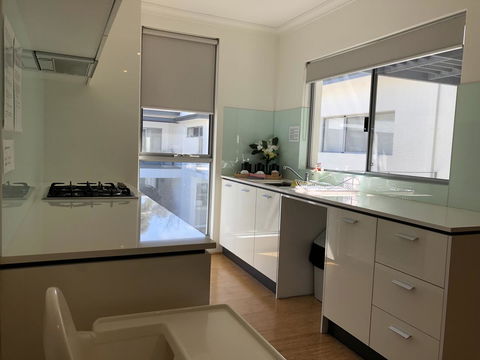 Gerring Court With Free 1 Car Bay Parking - Accommodation Rockhampton 11