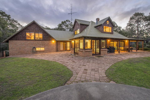 A Hidden Bush Delight - Accommodation Rockhampton 4