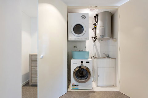 Beachside Living - South Fremantle - Accommodation Rockhampton 15