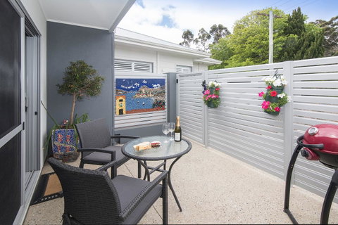 Churchill Studios - Accommodation Rockhampton 7