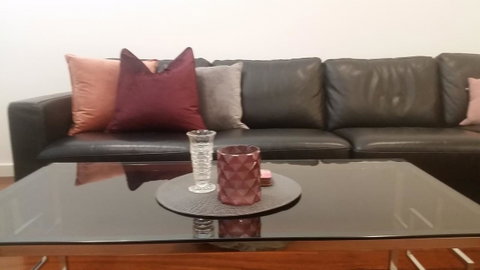 Leisurely Manor - Spacious Three Bedroom Home In Fremantle - Accommodation Rockhampton 14