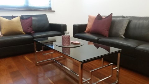 Leisurely Manor - Spacious Three Bedroom Home In Fremantle - Accommodation Rockhampton 15