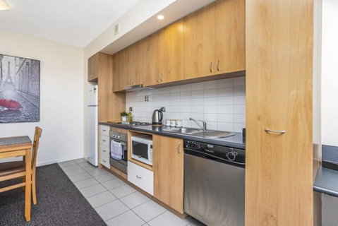 508 Stupendous Sunsets & Views Pool Gym Parking - Accommodation Rockhampton 41