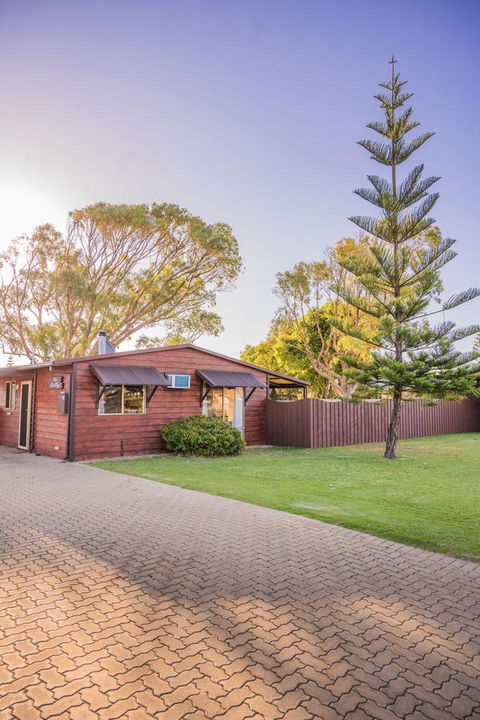 The Bothy Lancelin Family Retreat - Accommodation Rockhampton 11