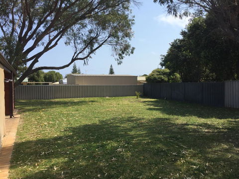 The Bothy Lancelin Family Retreat - Accommodation Rockhampton 2