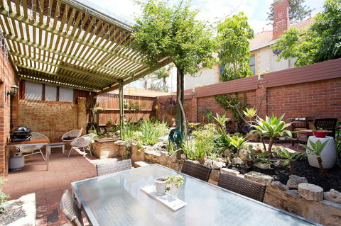 Monument Hill Townhouse - Fremantle - Accommodation Rockhampton 22