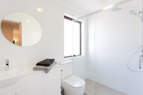 Monument Hill Townhouse - Fremantle - Accommodation Rockhampton 5