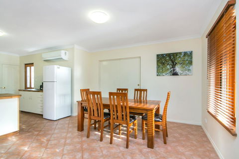 Coranda Lodge - Accommodation Rockhampton 11