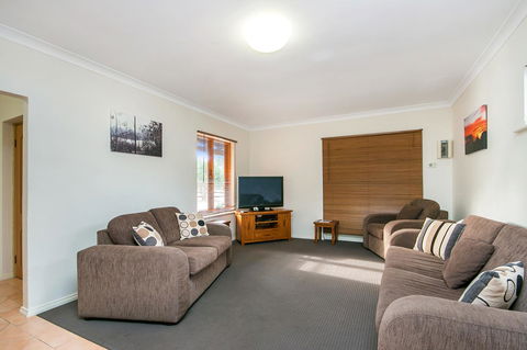 Coranda Lodge - Accommodation Rockhampton 6