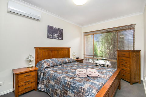 Coranda Lodge - Accommodation Rockhampton 9