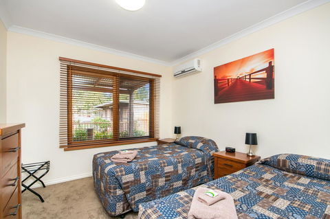 Coranda Lodge - Accommodation Rockhampton 15