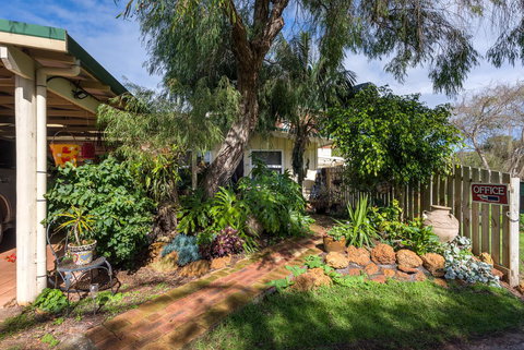 Surfside Ocean Beach Denmark Holiday Accommodation - Accommodation Rockhampton 5