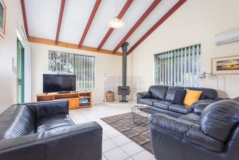 Surfside Ocean Beach Denmark Holiday Accommodation - Accommodation Rockhampton 41