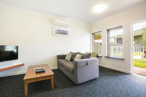 Nightcap At The Ship Inn - Accommodation Rockhampton 23