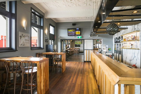 Nightcap At The Ship Inn - Accommodation Rockhampton 14