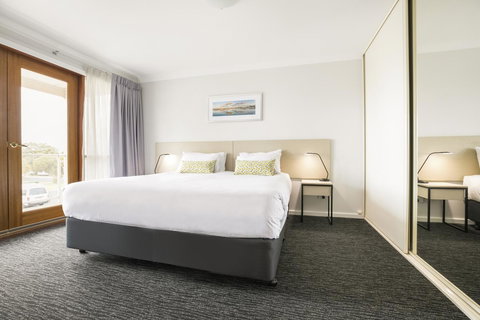 Nightcap At The Ship Inn - Accommodation Rockhampton 17