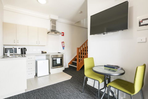 Nightcap At The Ship Inn - Accommodation Rockhampton 31