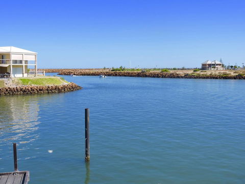 Oceans Edge - Busselton - Accommodation Rockhampton 13