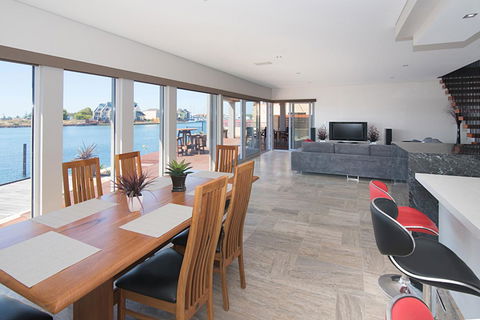 Oceans Edge - Busselton - Accommodation Rockhampton 9
