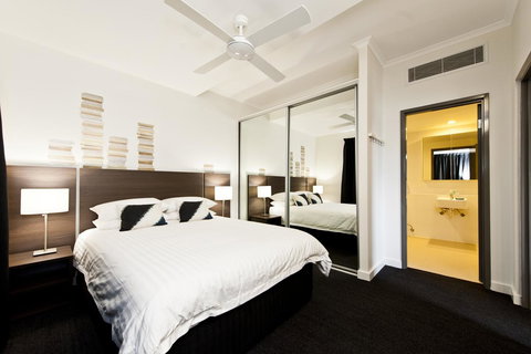 St Catherine\'s On Park - Accommodation Rockhampton 14