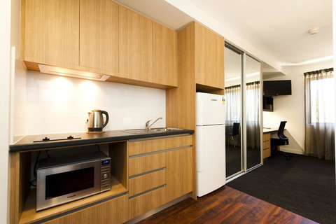 St Catherine\'s On Park - Accommodation Rockhampton 5