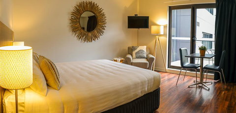 St Catherine\'s On Park - Accommodation Rockhampton 1
