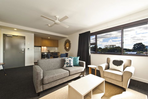 St Catherine\'s On Park - Accommodation Rockhampton 16