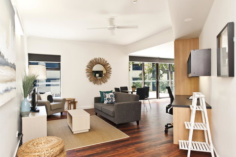 St Catherine\'s On Park - Accommodation Rockhampton 0