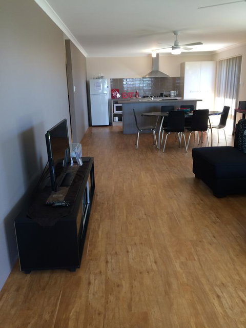 Portree On Sea - Kalbarri - Accommodation Rockhampton 3