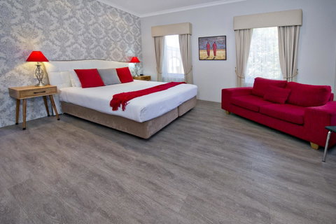 Vintages Accommodation - Accommodation Rockhampton 1