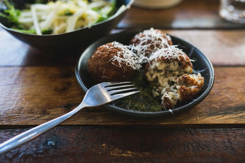 South Beach 49 - Accommodation Rockhampton 7