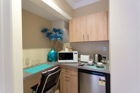 Sorrento Beach Manor - Accommodation Rockhampton 25